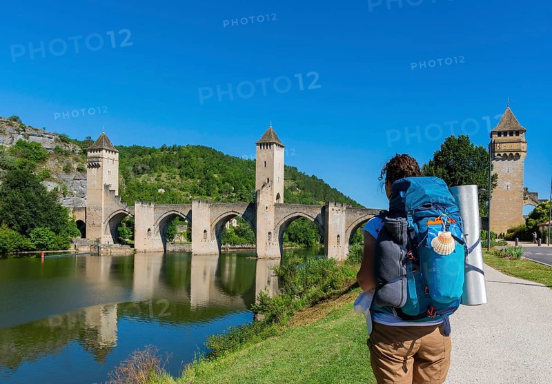Cahors.Pilgrim on Pont Valentre