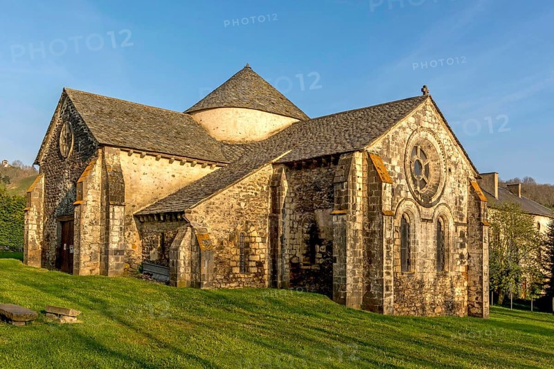 Megemont abbey