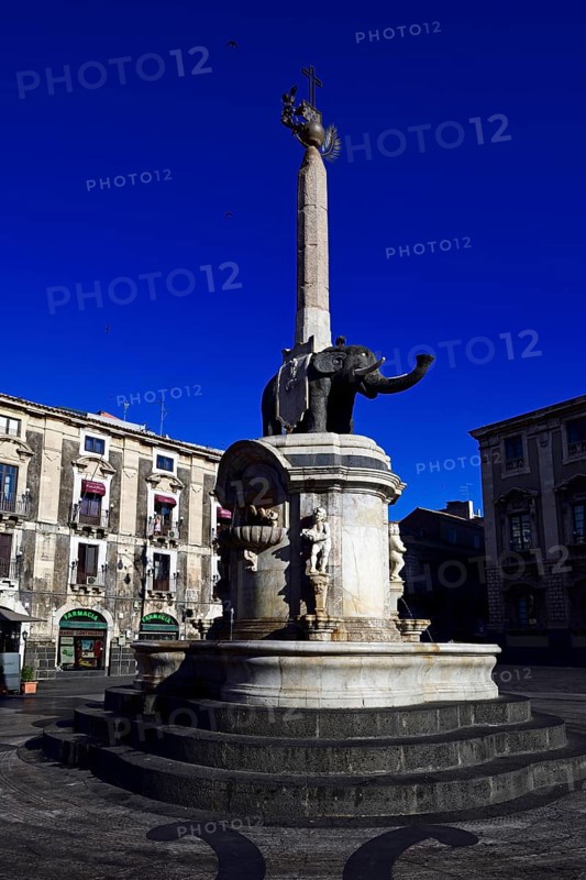 Piazza del Duomo with elephant fountain