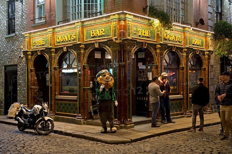 The Quays Bar