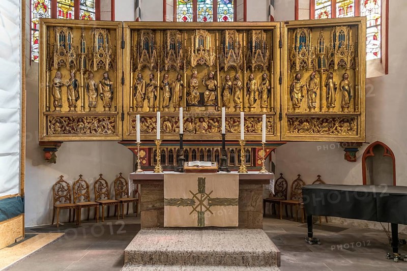 Gothic winged altar