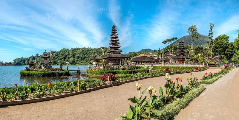 Pura Ulun Danu Bratan Buddhist water temple with flowers