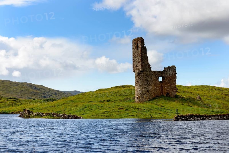 Castle ruins of the MacLeods of Assynt