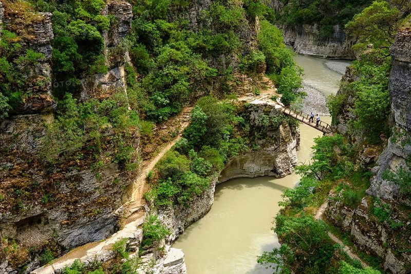 Footbridge over Osum River