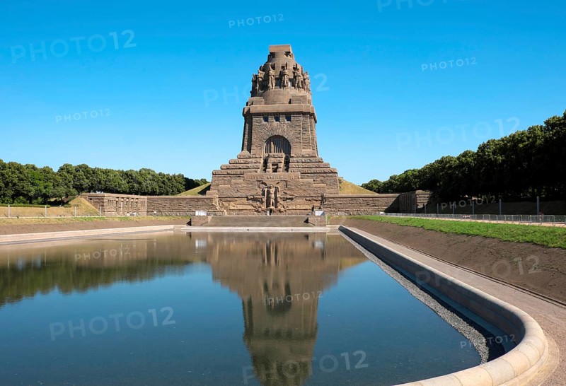 Volkerschlachtdenkmal with the lake of tears around the fallen soldiers