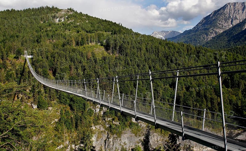 Suspension bridge Highline 179