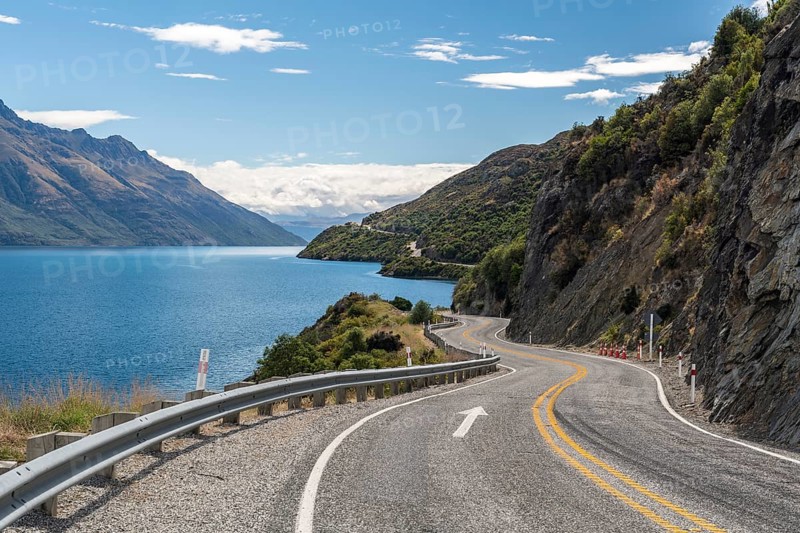 Curvy road to Queenstown on Lake Wakatipu