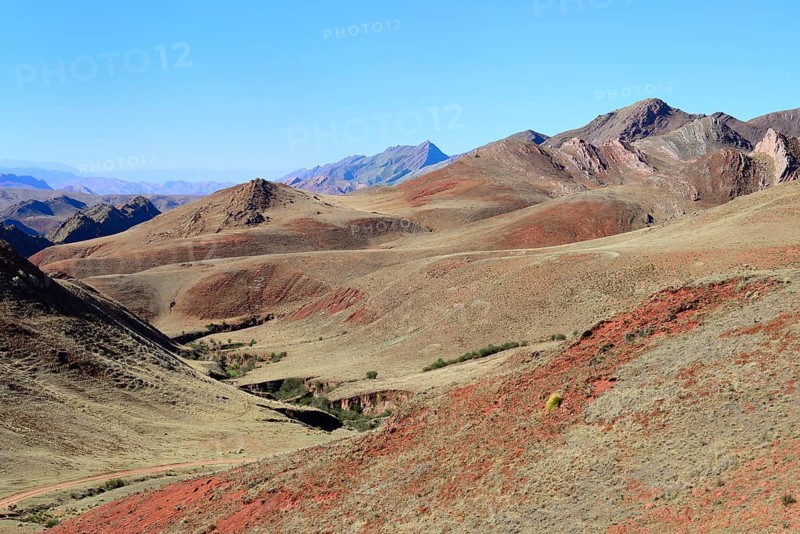 View into the barren valley valley Encantado