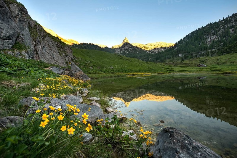 Schottmalhorn reflected in lake Funtensee at sunset