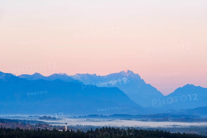 Konigsdorf and Zugspitze with dawn