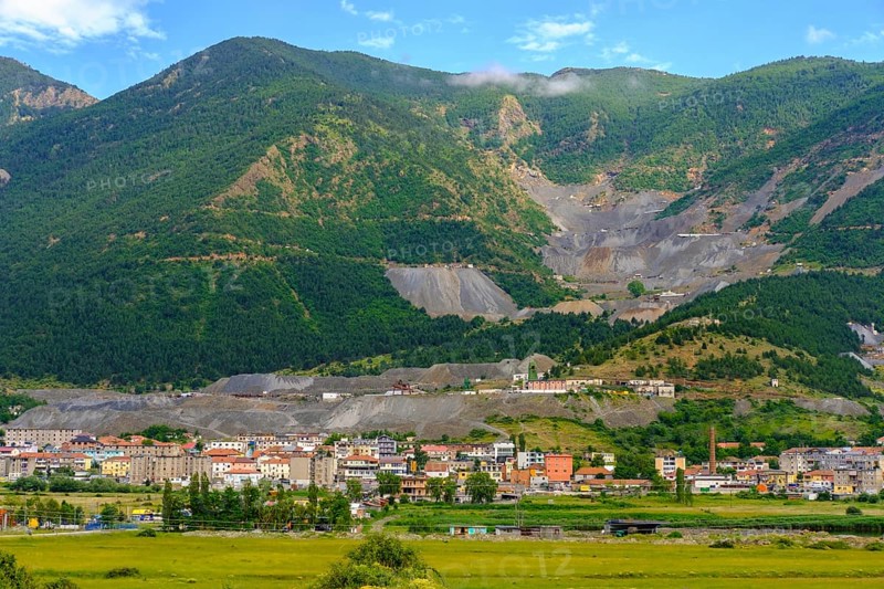Chrome Mine