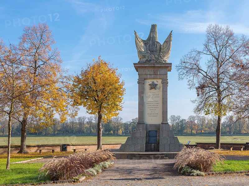 Monument of Encounter