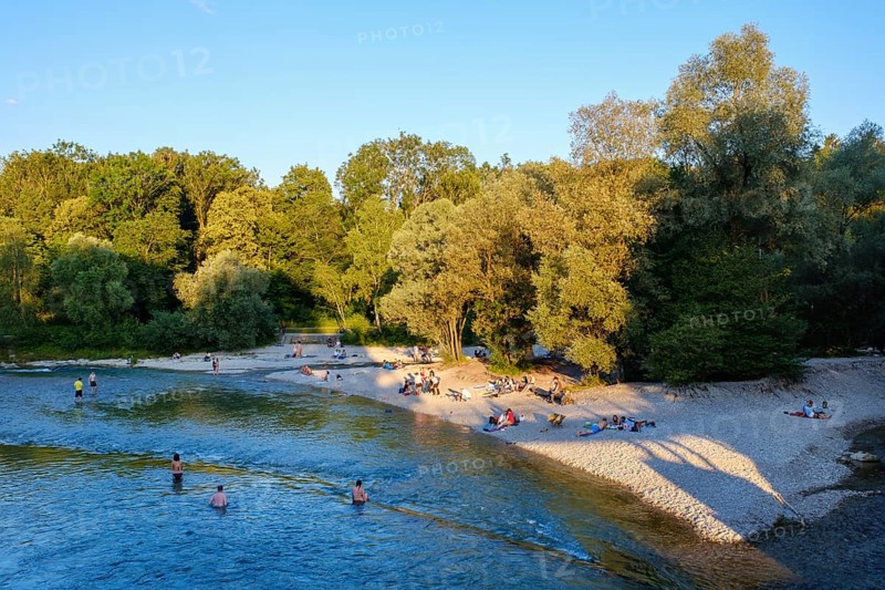 Bathers in Isar at Flaucher