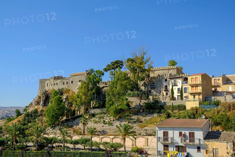 Castello Chiaramonte