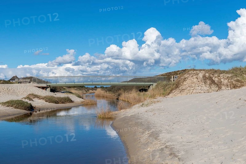 Bridge at the river mouth to the North Sea