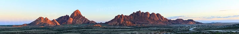 Panorama of the Spitzkoppe and Pontok mountains