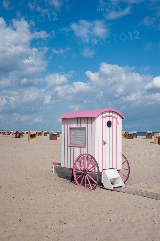 Historic bathing cart