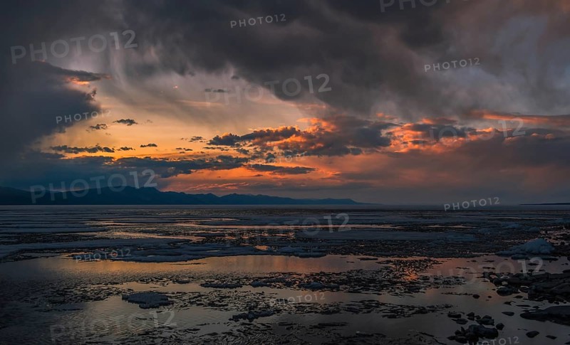 Dusk at the Khuvsgul Lake