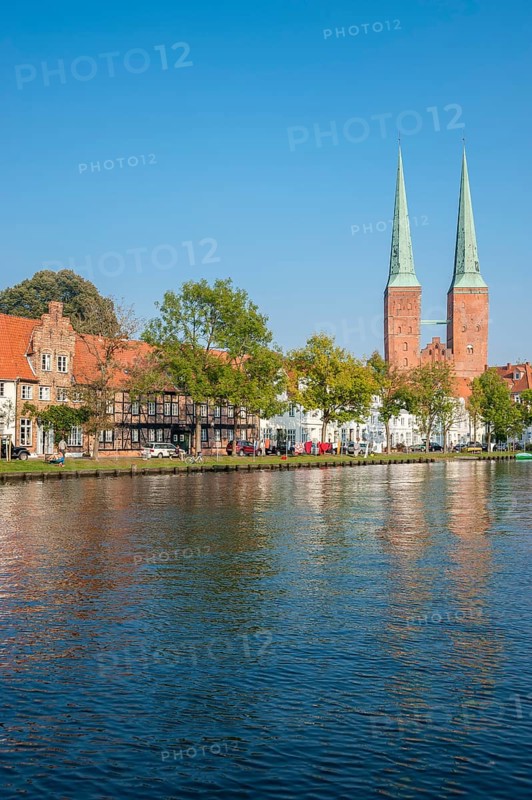Historical townscape on the river Trave with cathedral