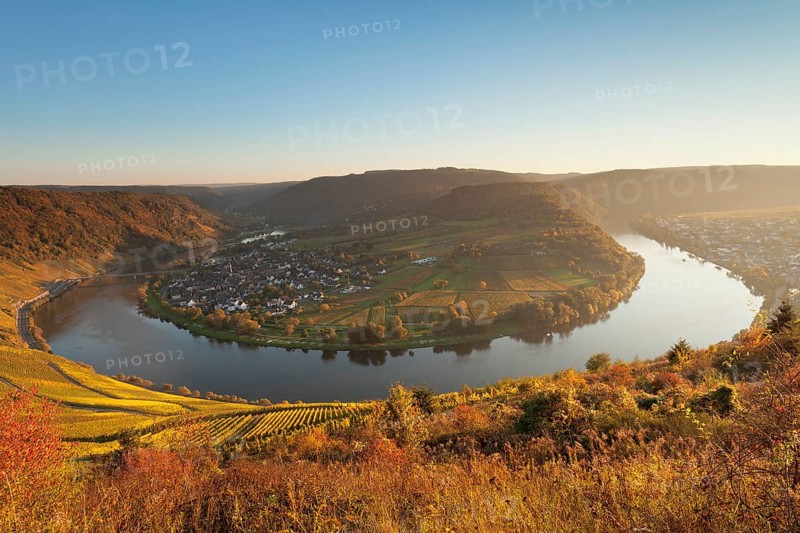 Overview of Moselschleife near Krov