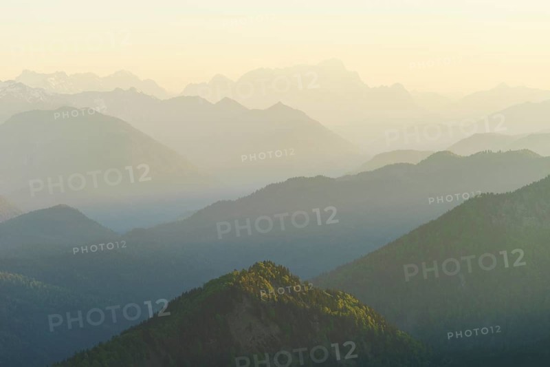 View from the Setzberg at Lake Tegernsee to the Zugspitze