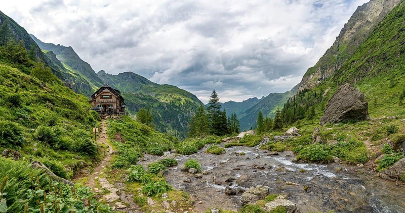 Gollinghutte at Steinriesenbach
