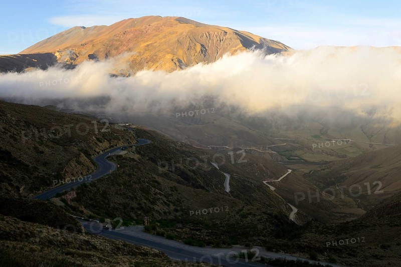 View of the Cuesta del Obispo at the top of RP 33