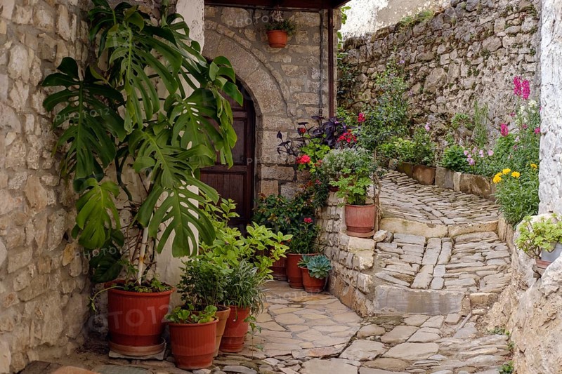 Alley in Mangalem district