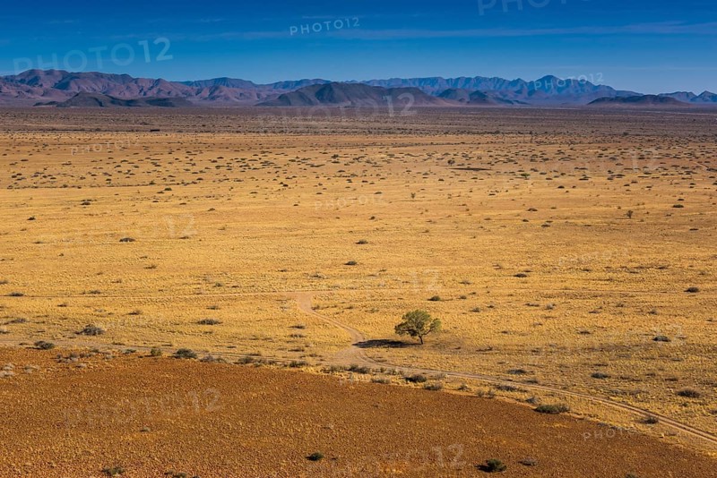 Dry landscape of the Naukluft mountains