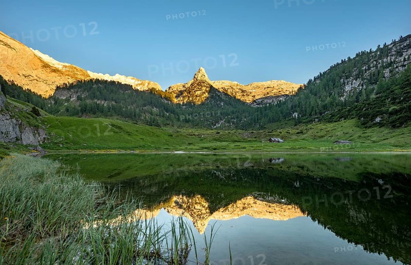 Schottmalhorn reflected in lake Funtensee at sunset