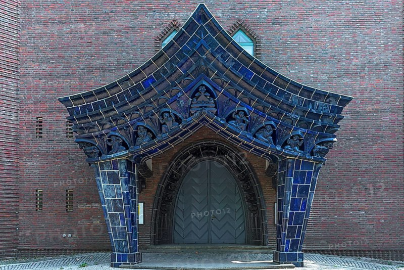 Expressionist entrance portal of the Protestant Church of the Holy Cross