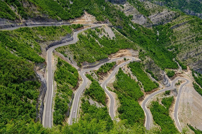 Serpentines of the mountain road to the Cem gorge