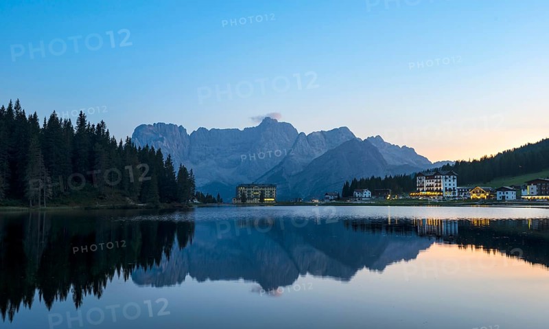 Lake Misurina at dusk