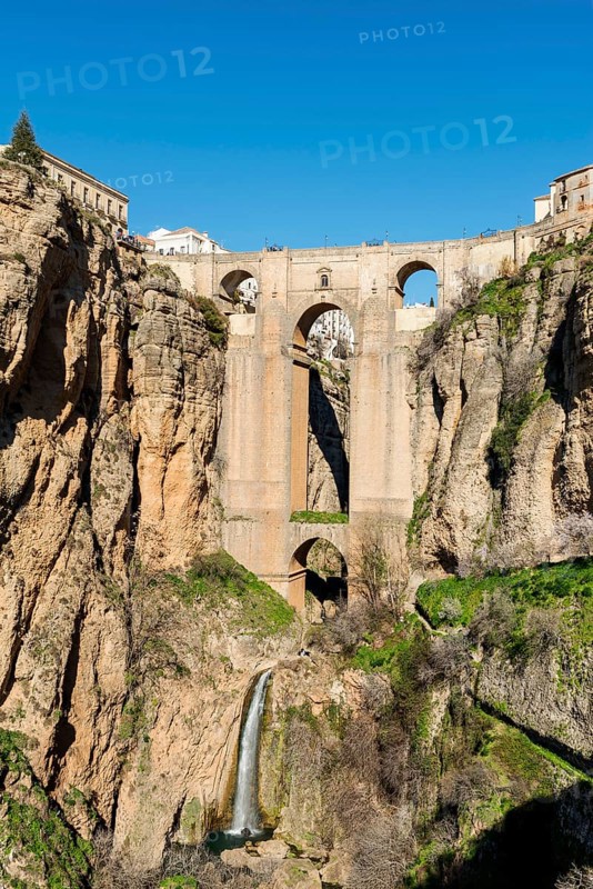 Puente Nuevo bridge on cliffs