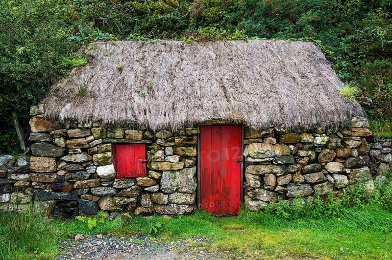 Traditional Stone house in the Connemara National Park