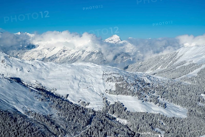 Sonnjoch in the Karwendel Mountains over the foothills of the Sonntagskopfl