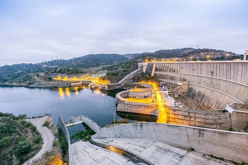 Power plant on Alqueva water dam