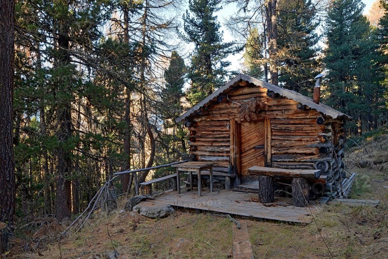 Hunting lodge near the Innerbergli-Alm in the Samnaungruppe
