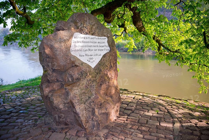 Memorial stone