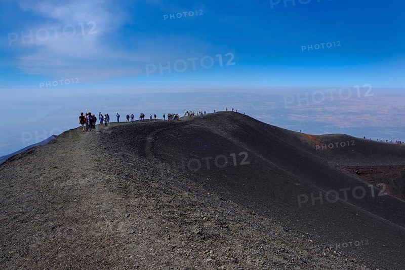 Ascent Torre del Filosofo to the volcano Etna