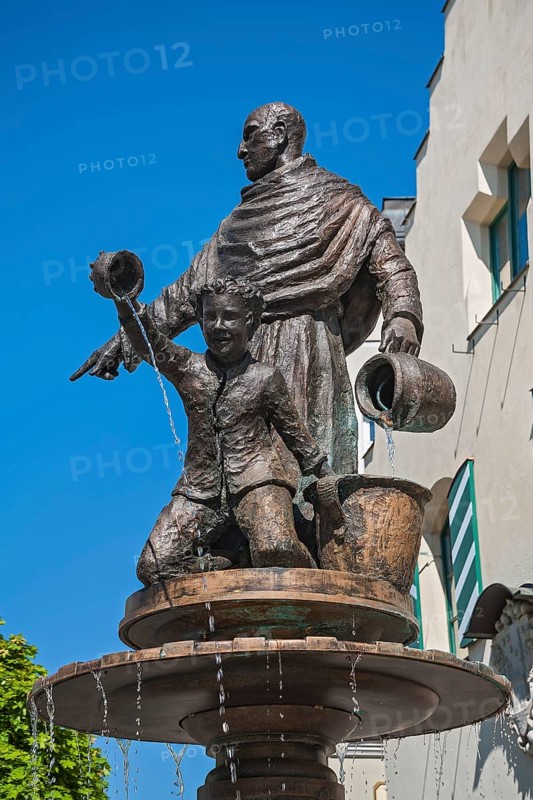 Fountain at market square