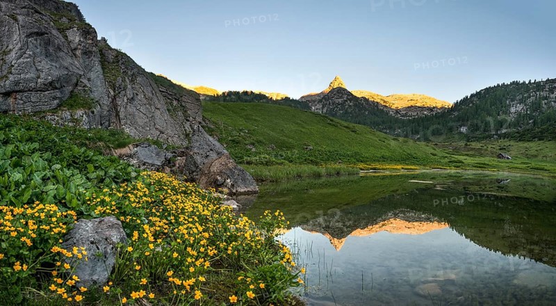 Schottmalhorn reflected in lake Funtensee at sunset