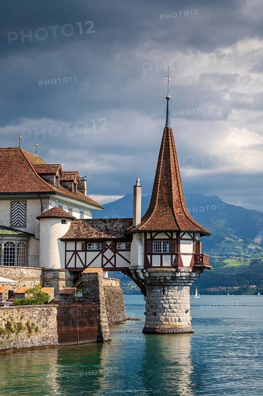 Oberhofen Castle