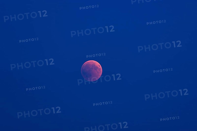 Total lunar eclipse on 27.07.2018
