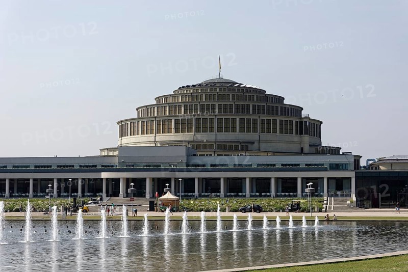 Centennial Hall with fountain