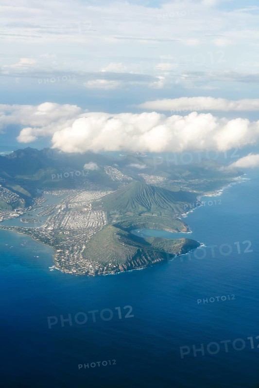 Hanauma Bay and Hanauma Crater