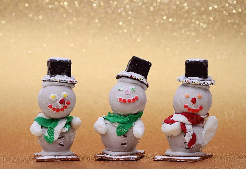Three snowmen