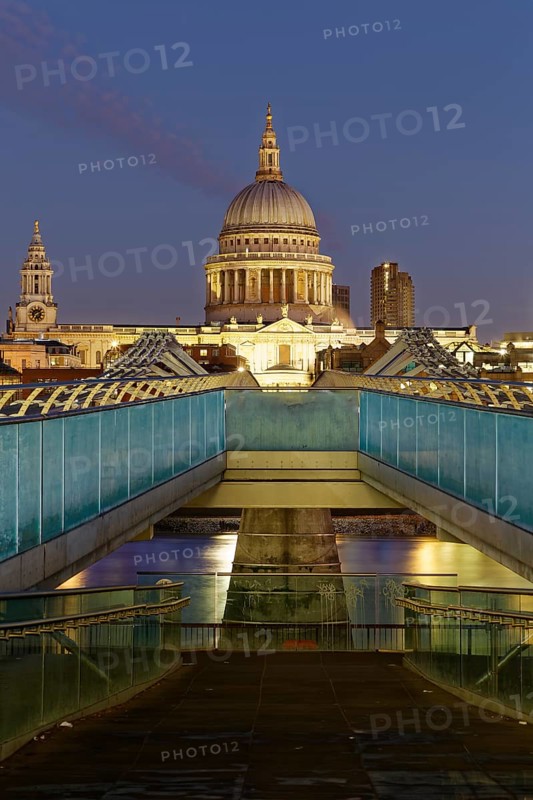 Millennium Bridge and St Paul's Cathedral