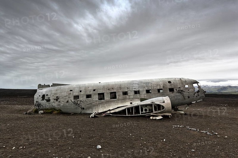 Douglas DC-3 wrecked US Navy aircraft