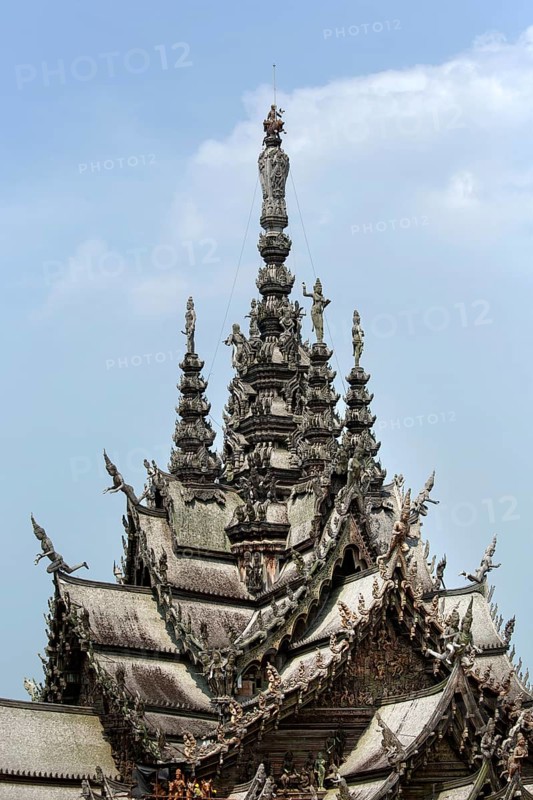 Roof with wood carvings